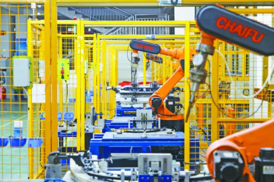 四川廣安 數字化智能化改造賦能企業轉型升級，工業機器人制造助推智能工廠建設